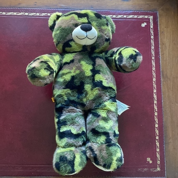 HEROES Camouflage Build a Bear GUC Full Size Thank You Service Members & Family - Picture 1 of 7